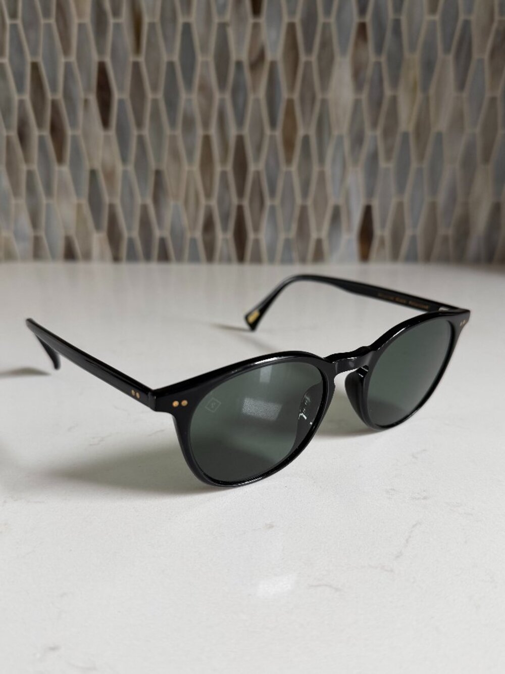 RAEN Basq Sunglasses - Black Frame / Polarized Green Lenses